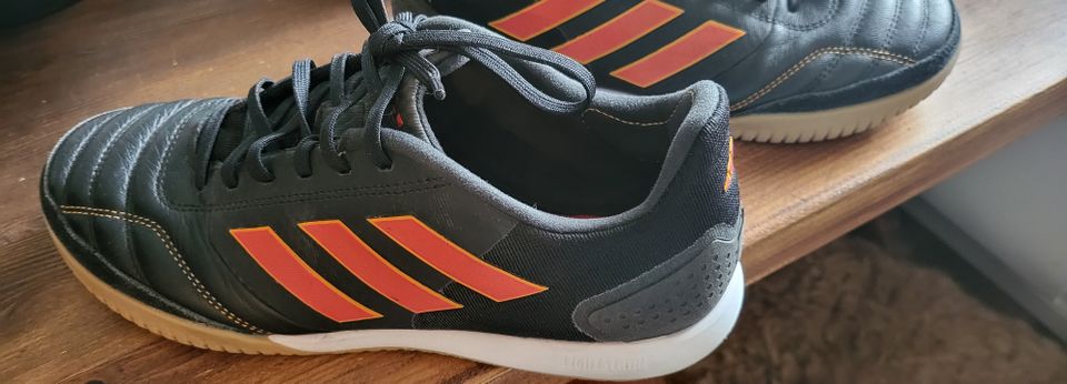 Adidas top sala futsalkengät