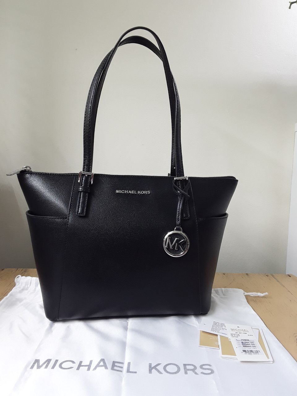 Michael Kors Jet Set Item Tote