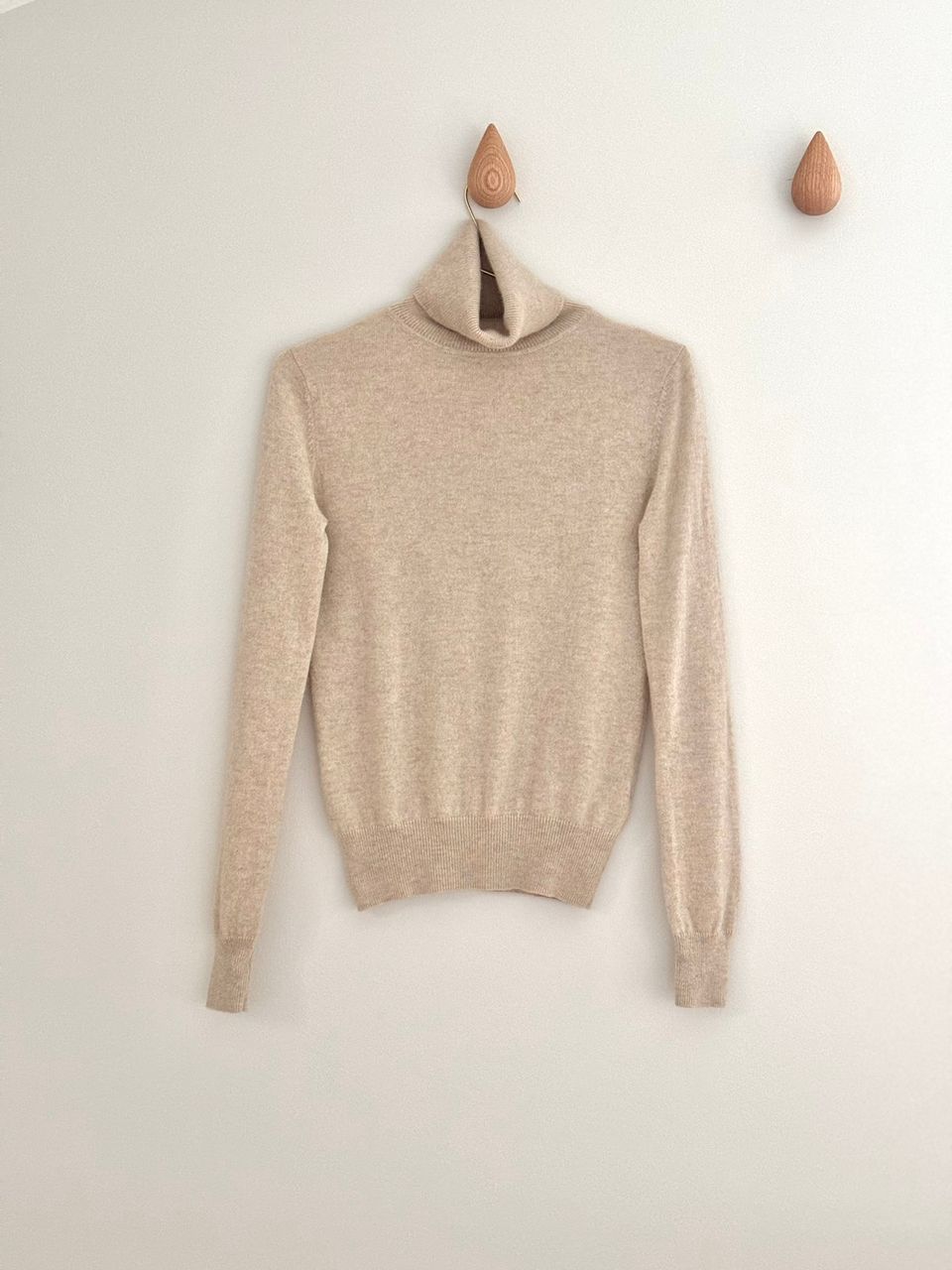 Soft Goat Plain Turtleneck XS (sopii myös S)