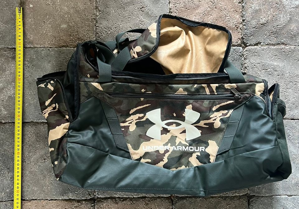 Under armour duffel bag