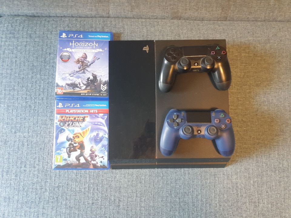 Hyvänkuntoinen Ps4+ 2 peliä