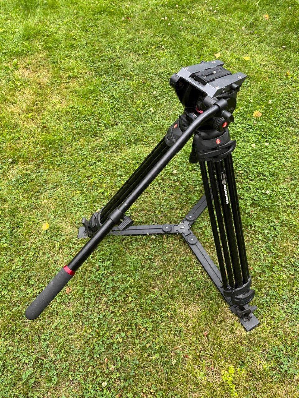 Manfrotto videojalusta *hinta alennettu*