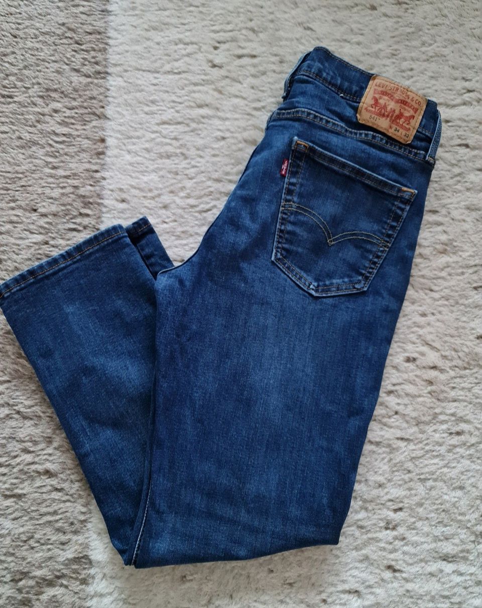 Levi's farkut koko W 34, L 32