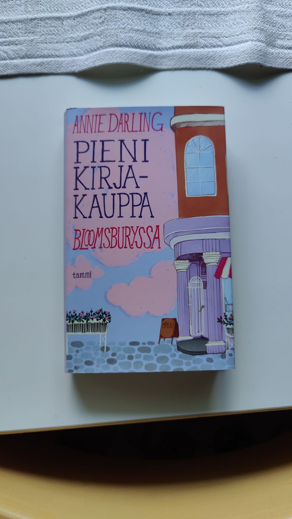 Pieni kirjakauppa Bloomsburyssa