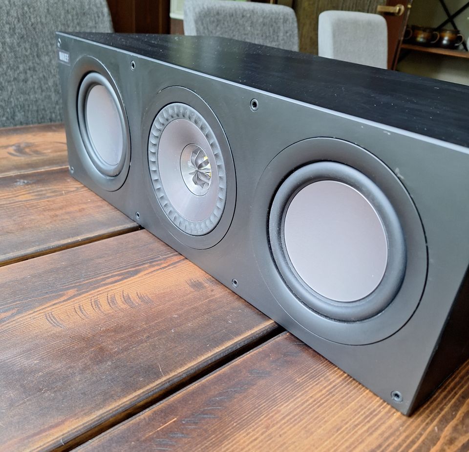 KEF Q200c keskikaiutin