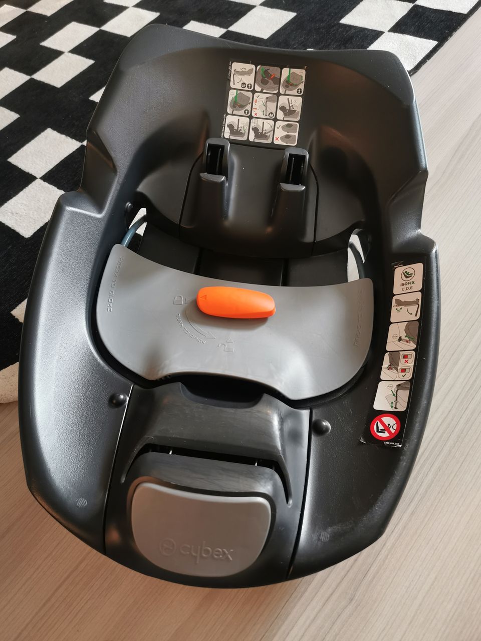 Cybex Base Q Fix autotelakka