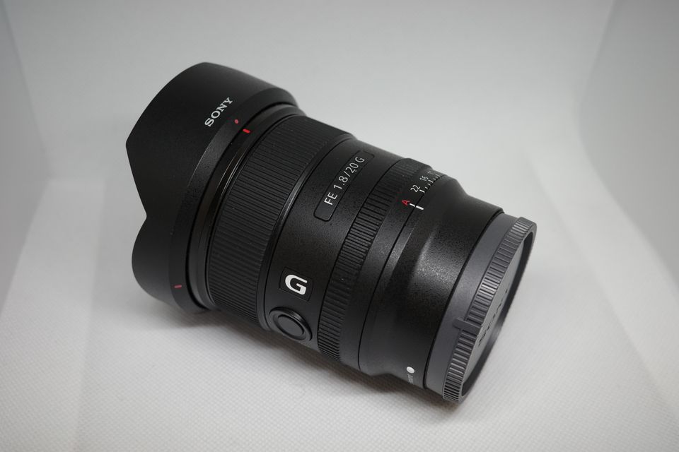 Sony FE 20mm f/1.8 G