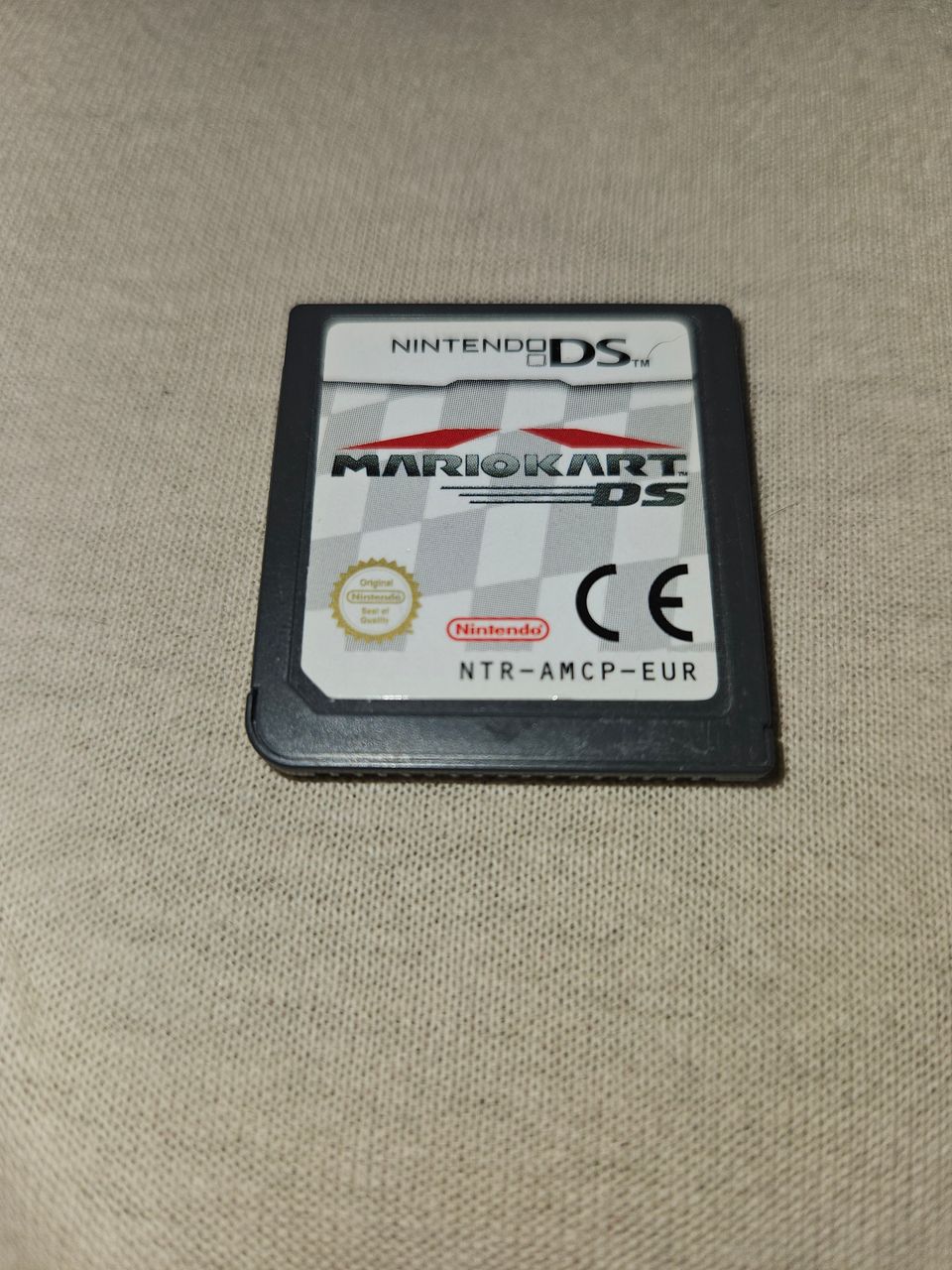 Myydään Mariokart DS