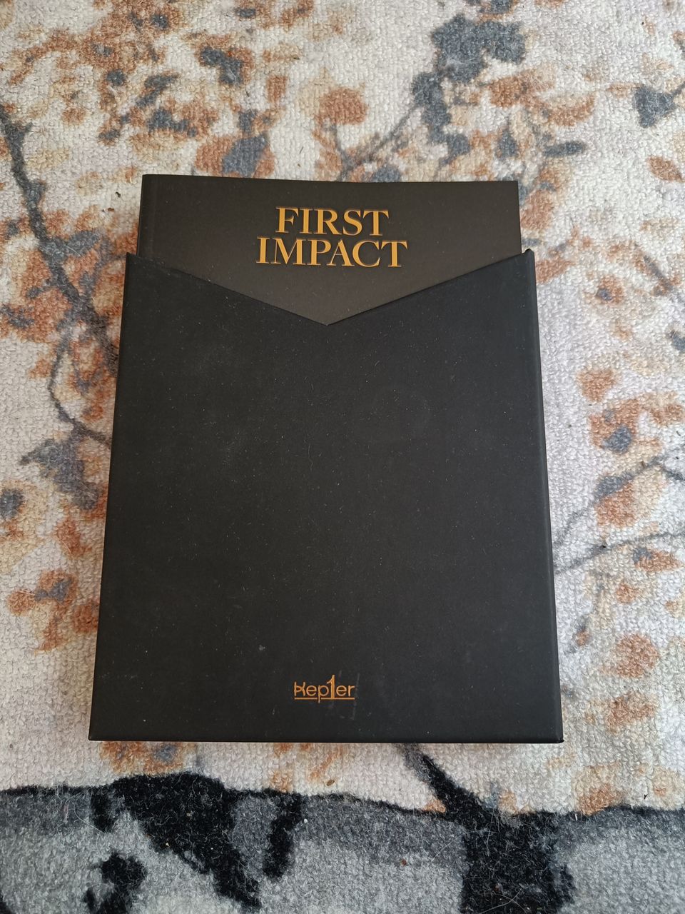 Kep1er first impact albumi