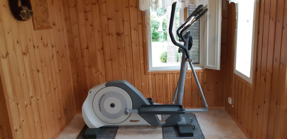 Crosstrainer