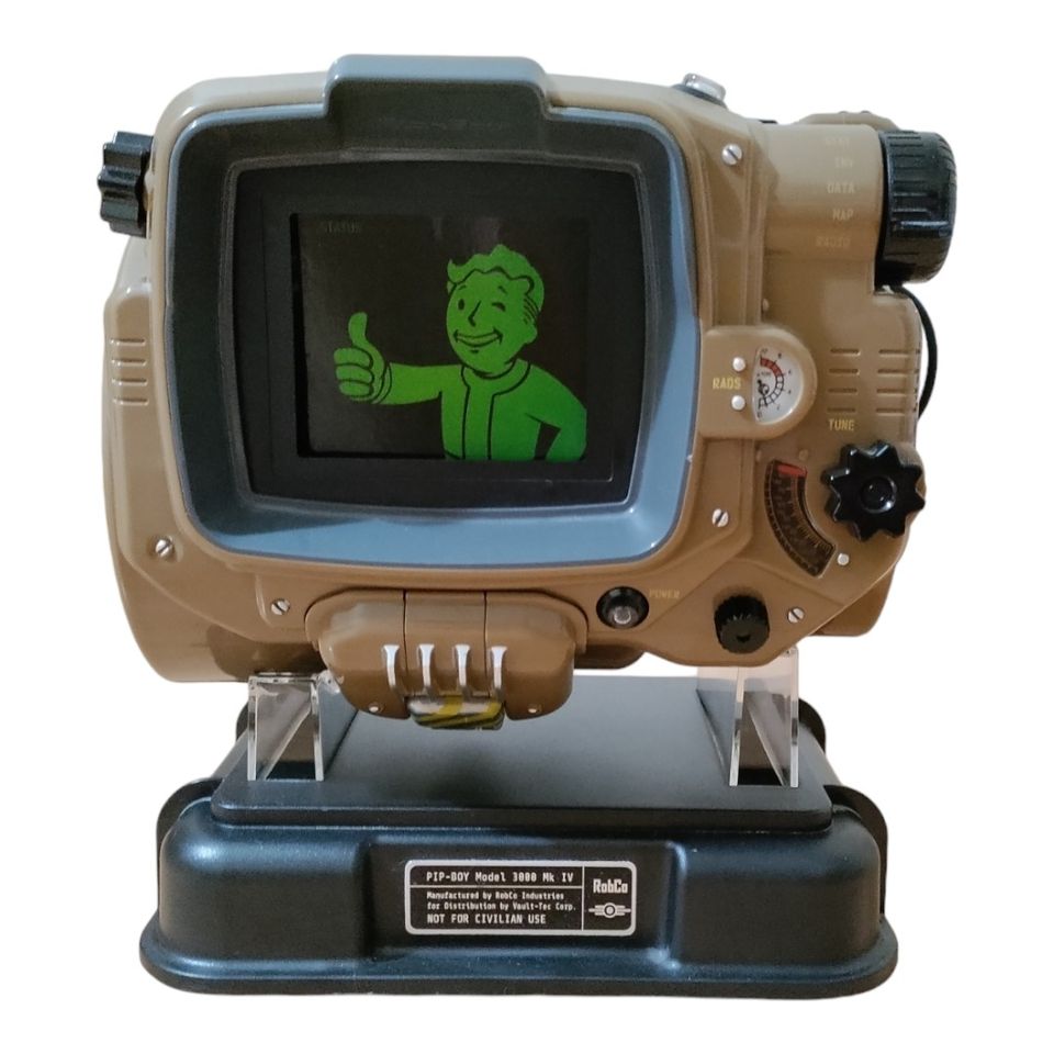 Fallout 4 Pip-Boy Model 3000 Mk IV - Sony PlayStation 4 / Xbox One