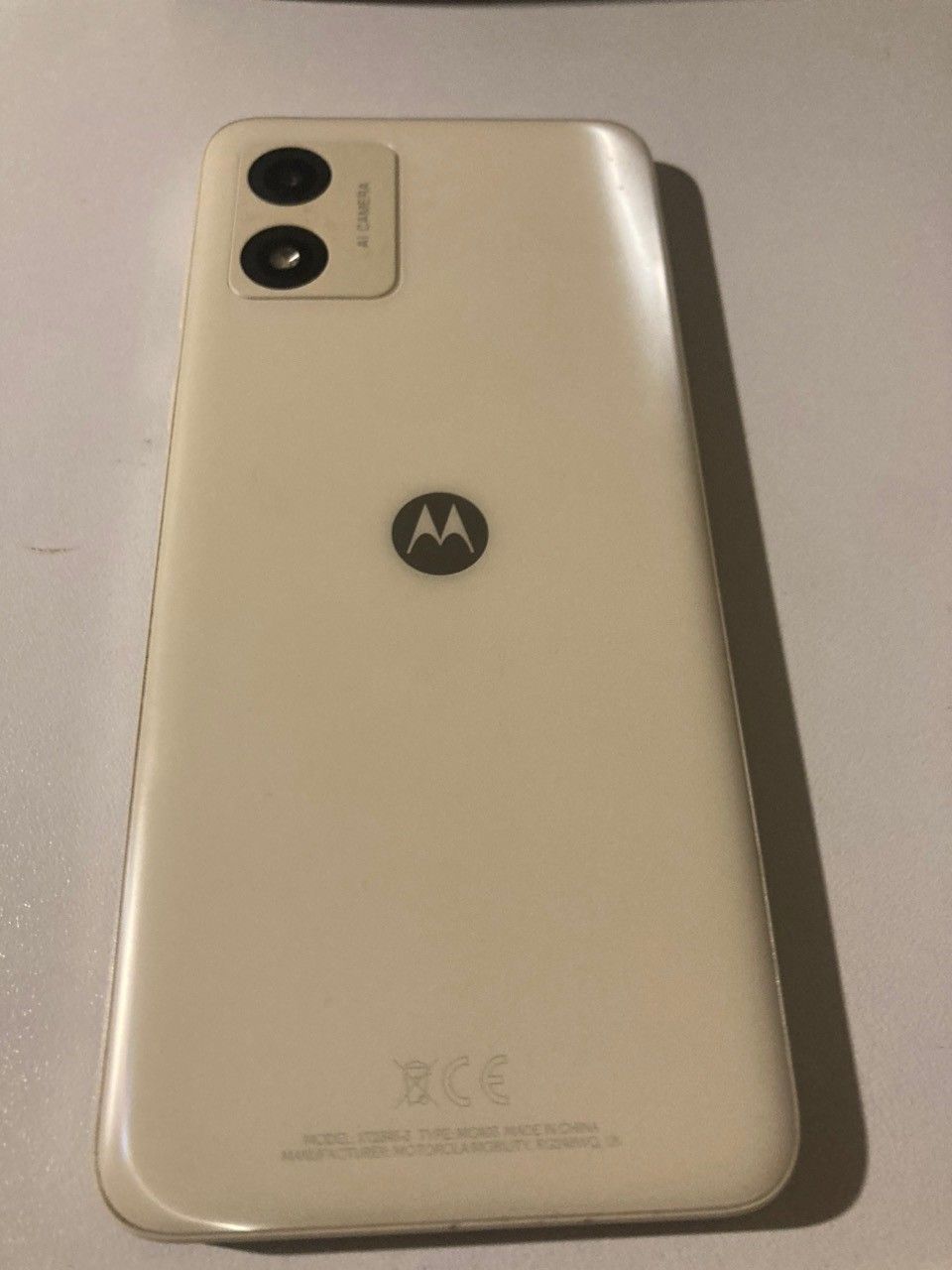 Motorola e 13 KATSO ILMOITUS!