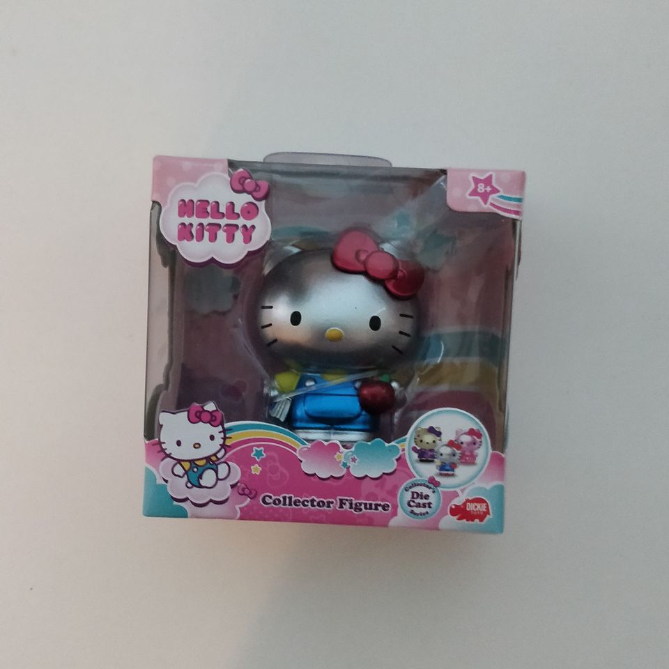 Hello Kitty figuuri AVAAMATON