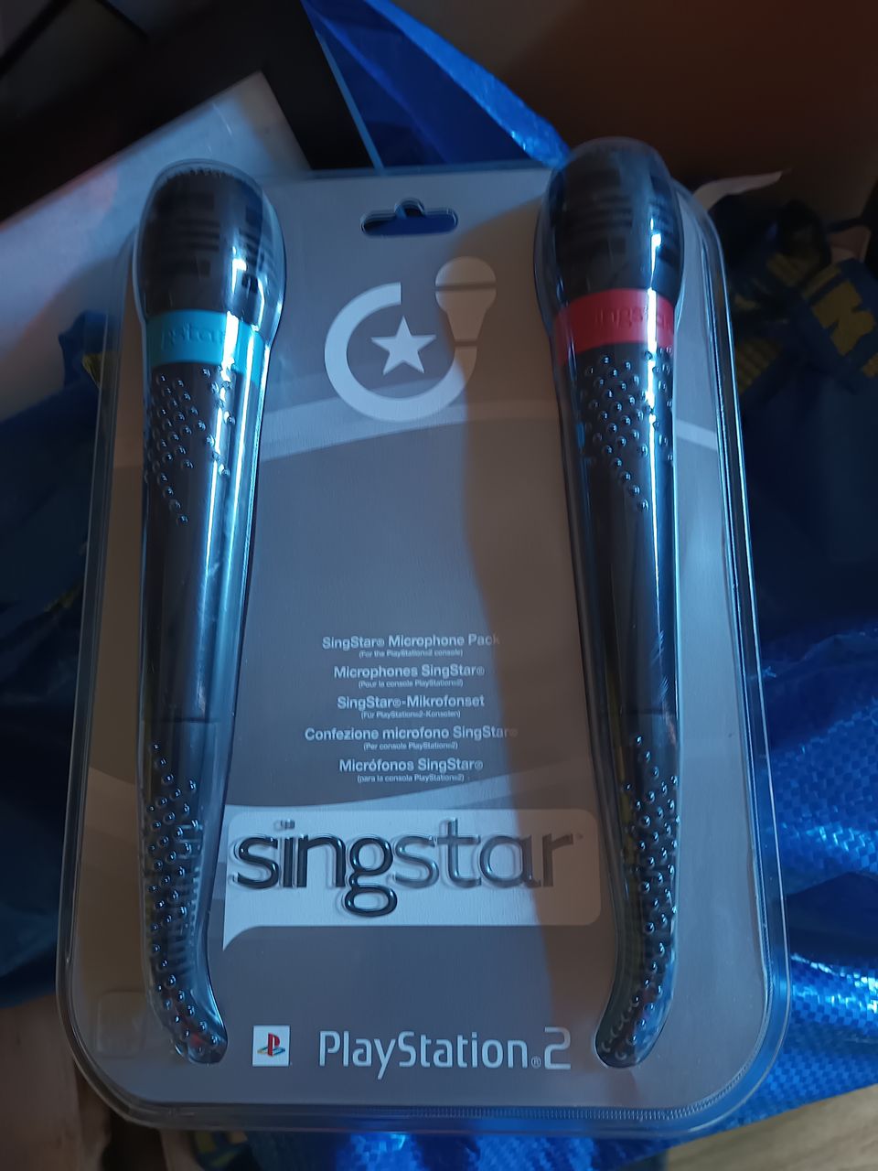 2 * PS2 Singstar mikrofoni.