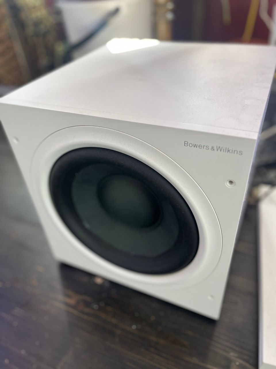 Bowers & Wilkins ASW610