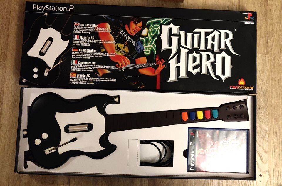 Guitar Hero 1 + kitara PS2