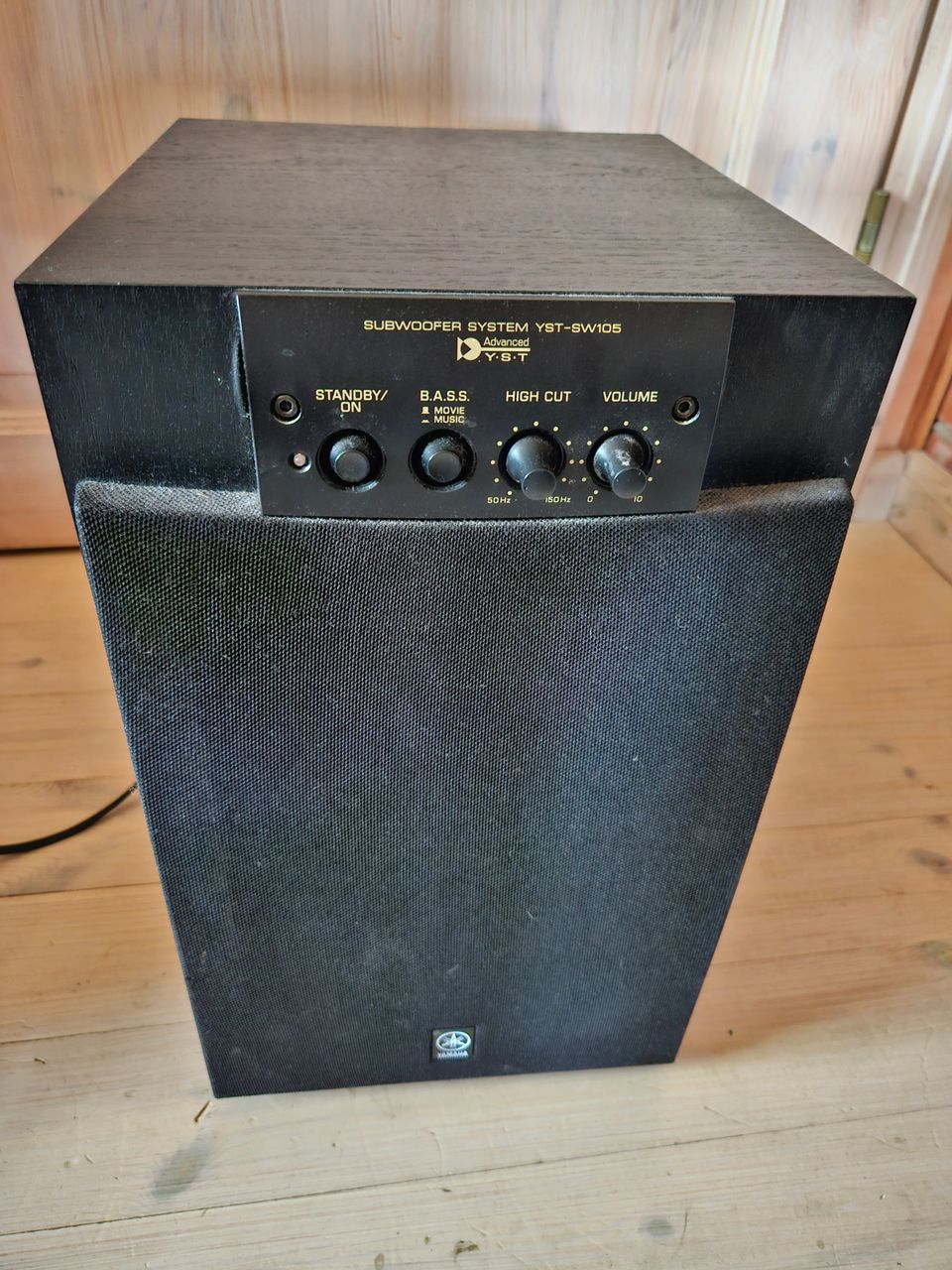 Yamaha YST-SW105 subwoofer