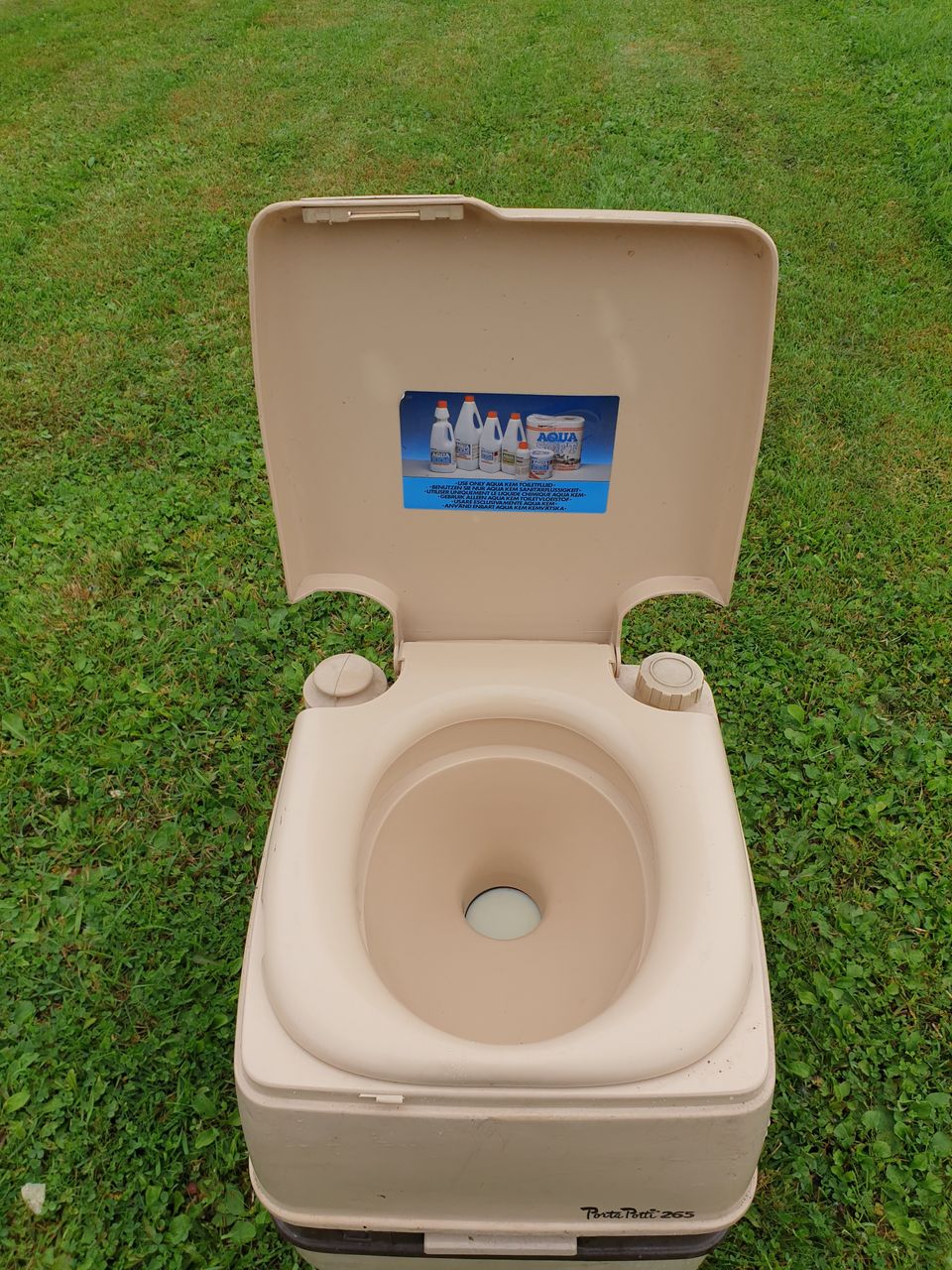 Porta Potti 265