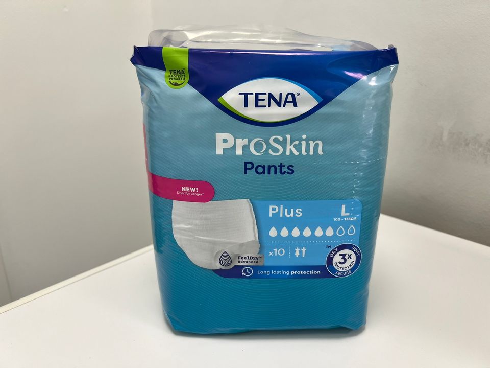 Tena Proskin housuvaippoja koko L