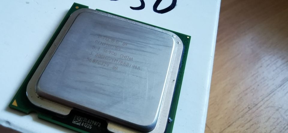 Intel Pentium 4 531 CPU