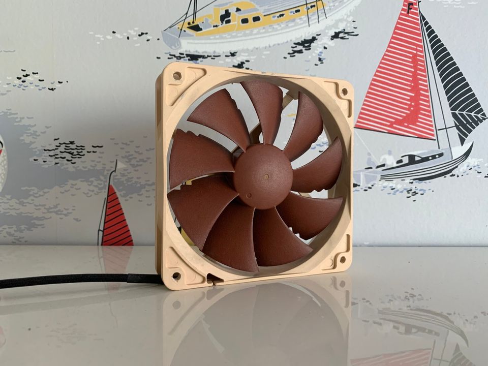 120mm Noctua NF-P12- tuuletin