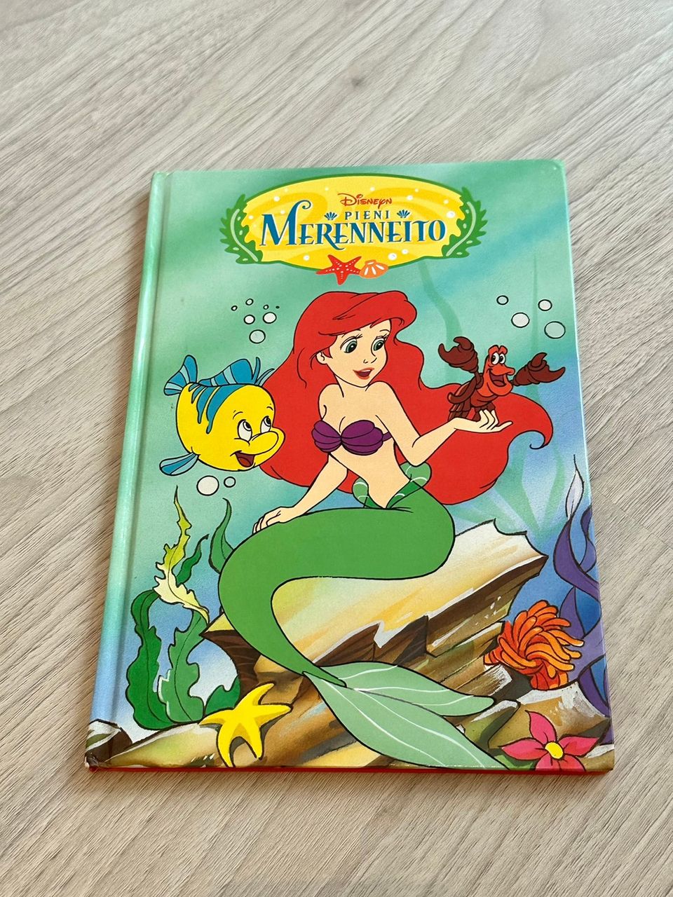 Disney Pieni merenneito lasten retro satukirja/kirja