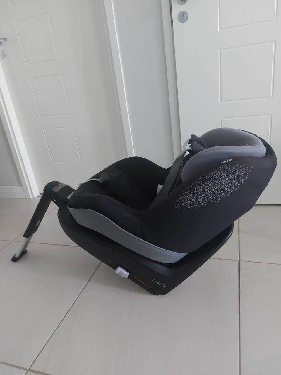 Maxi-cosi turvaistuin max 18,5 kg