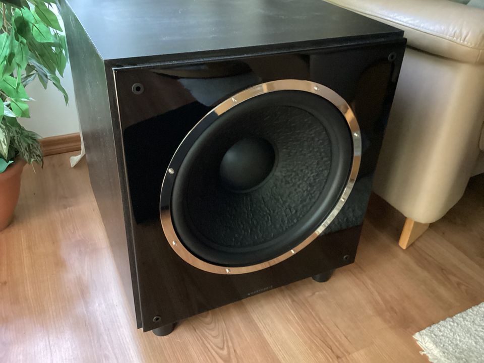 Wharfedale SW-15 aktiivisubwoofer