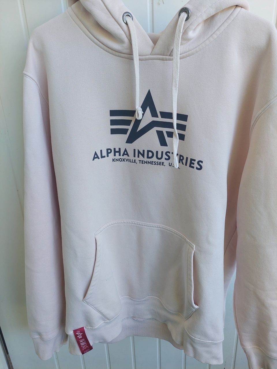 Alpha industries huppari