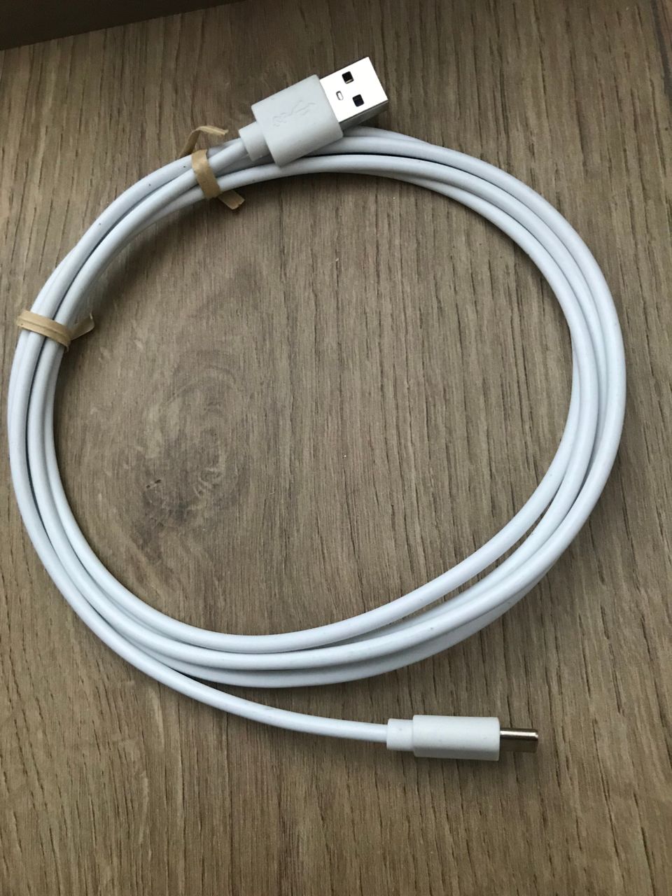 Usb-c piuha