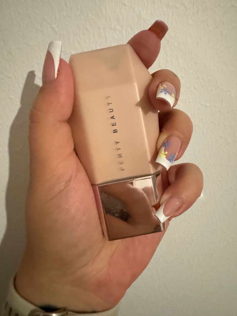 Fenty Beauty Eaze Drop'Lit ihon heleyttäjä 36 ml Primeri