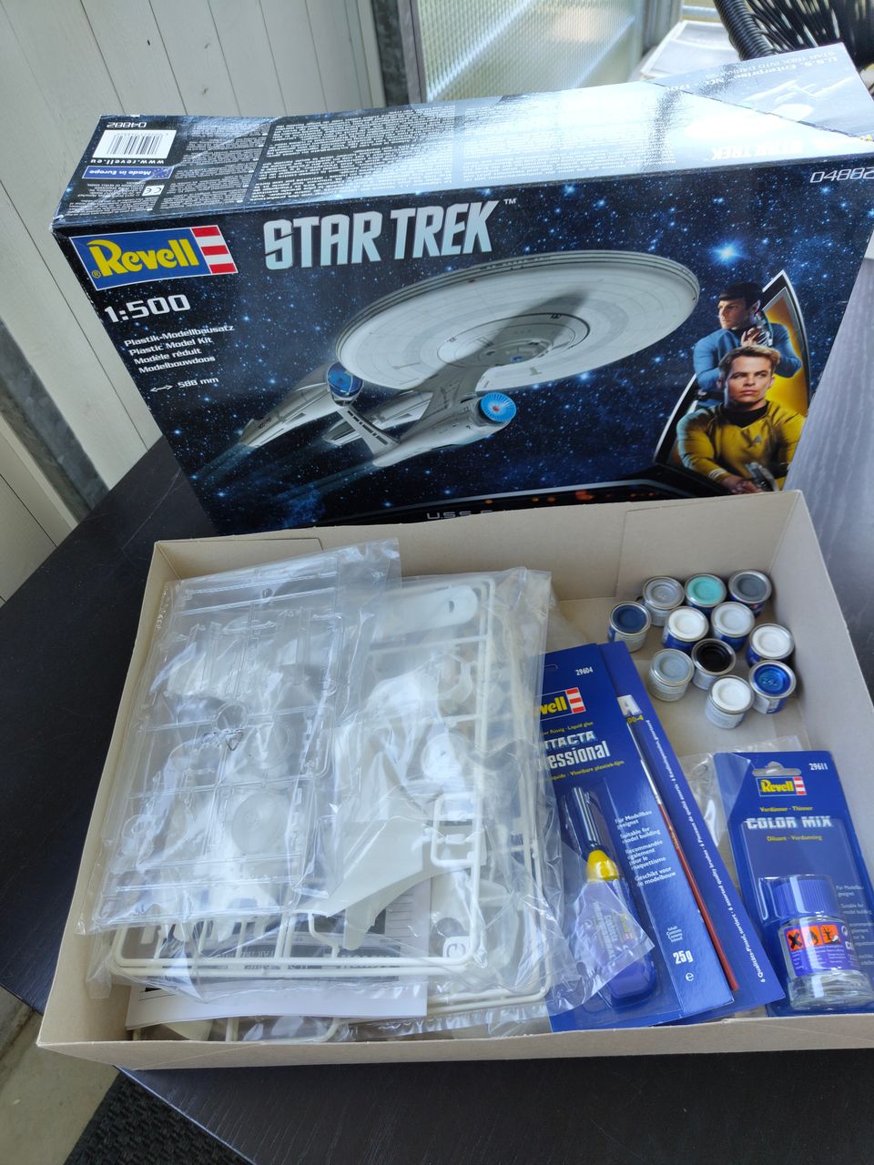 Revell U.S.S. Enterprise NCC-1701 1:500