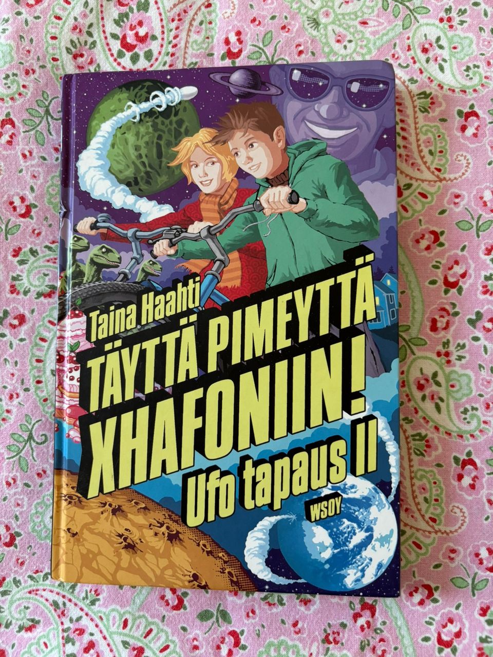 Taina Haahti Täyttä pimeyttä Xhafoniin! Ufo tapaus ll