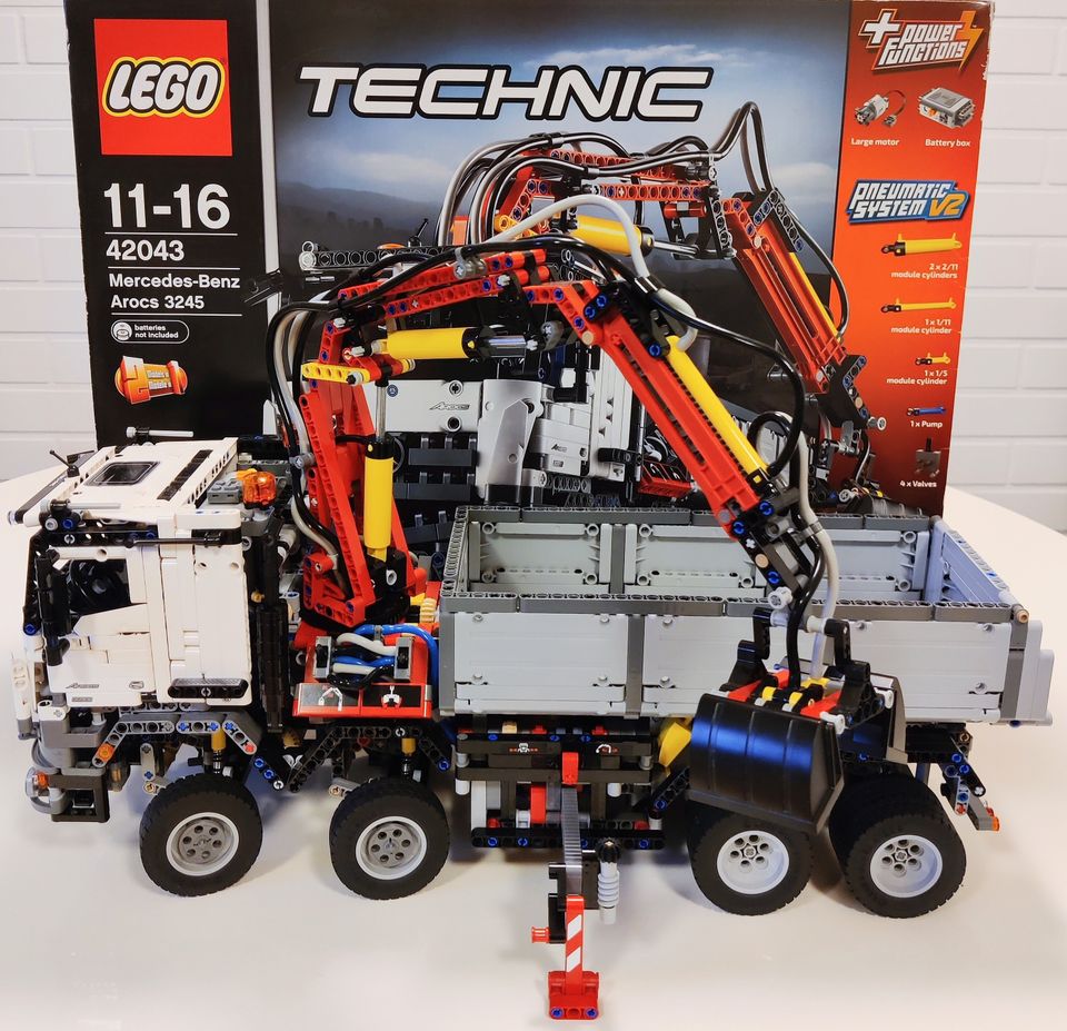 LEGO Technic 42043 Mercedes-Benz Arocs 3245