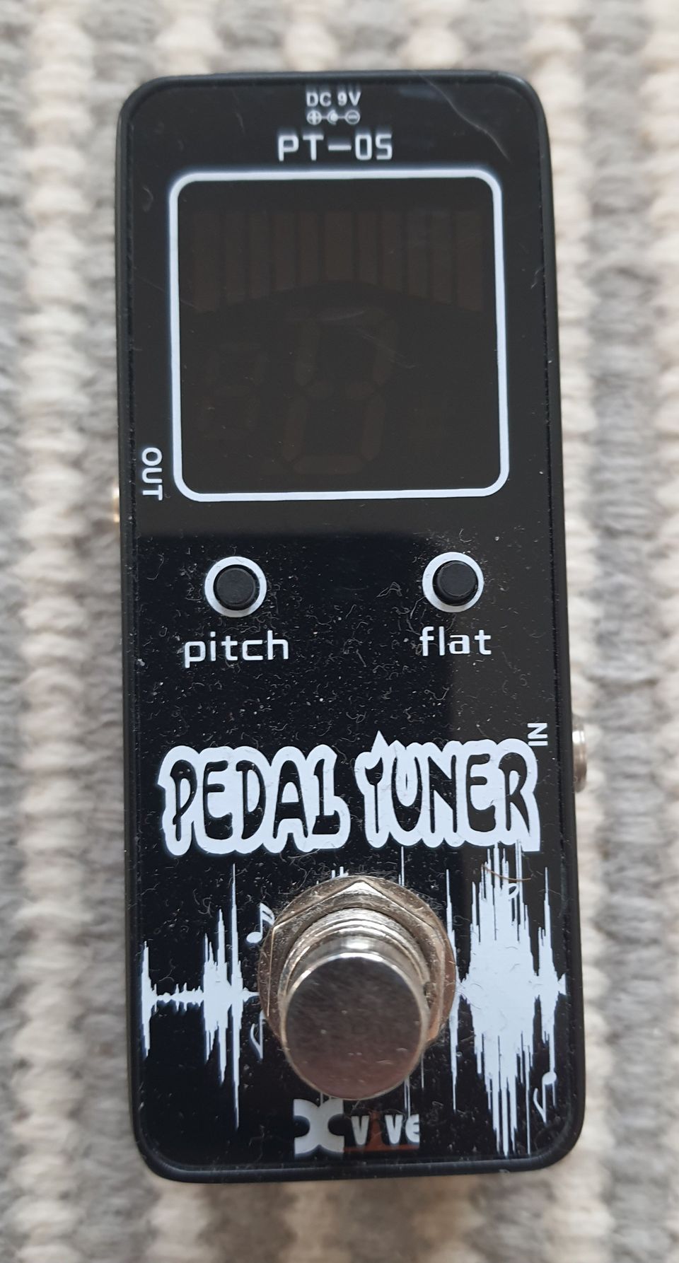 Tuner mini pedaali