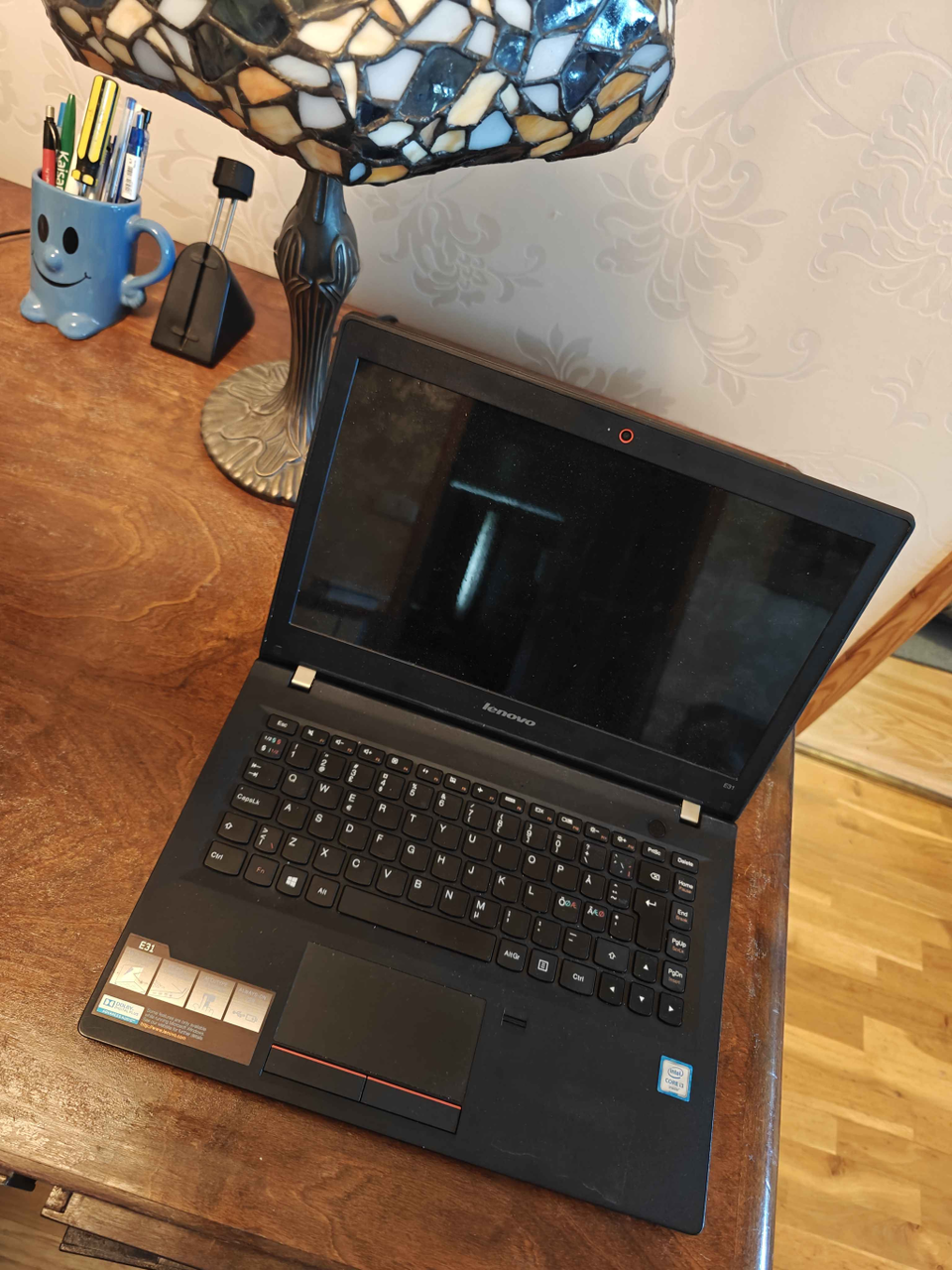 Lenovo Läppäri / Laptop