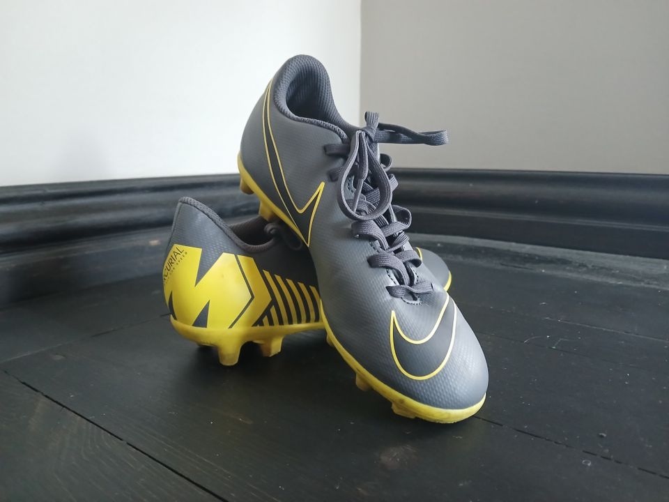 Nike mercurial vapor nappikset/jalkapallokengät