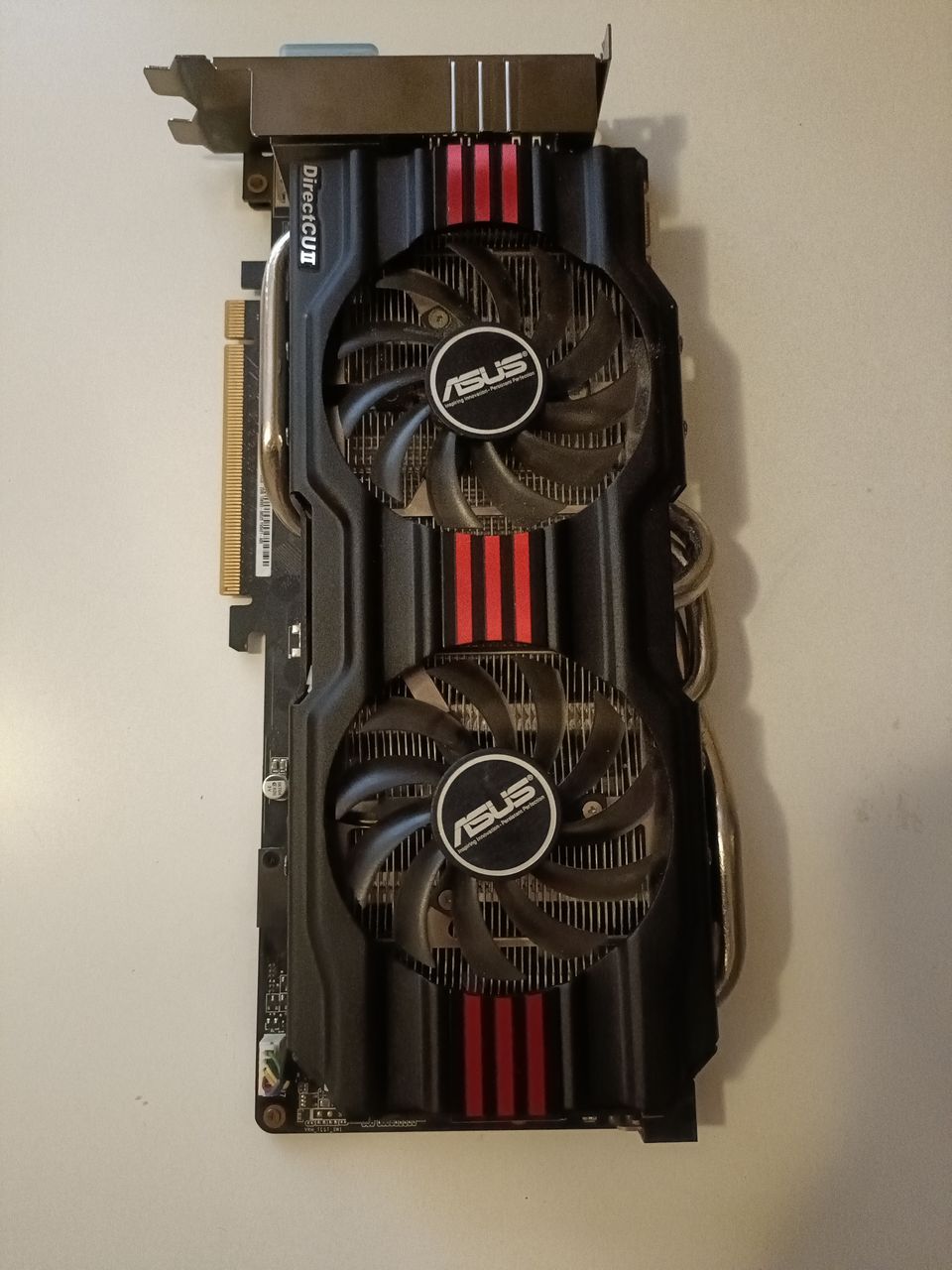 Gtx 770 directCU oc 2gb näytönohjain