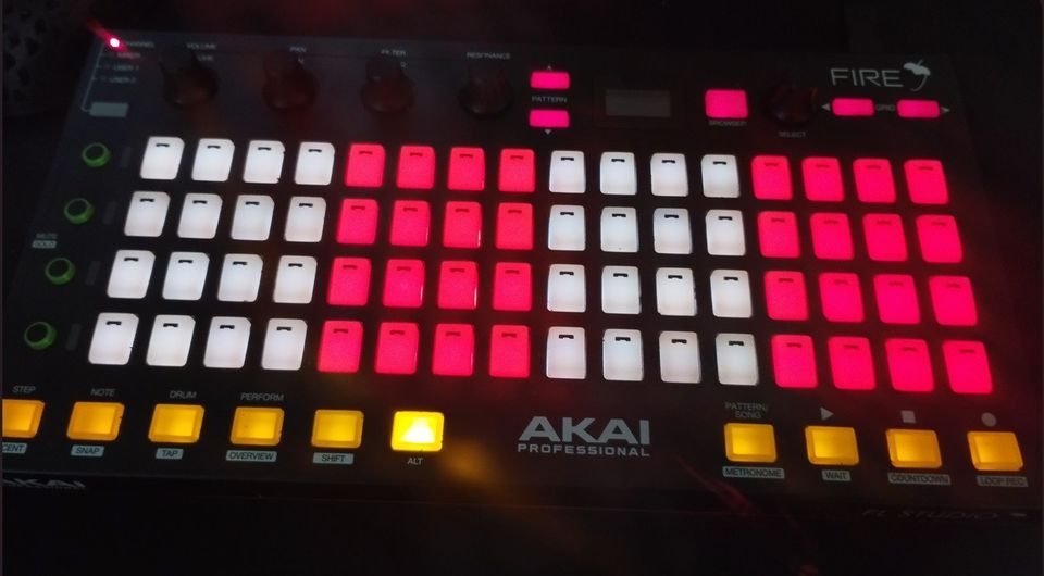 Akai Fire