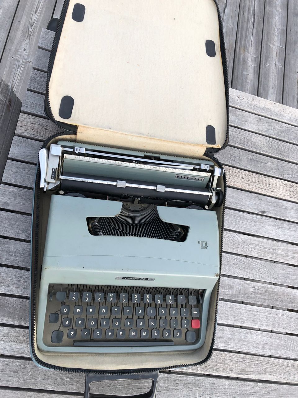 Olivetti Lettera 32 kirjoituskone