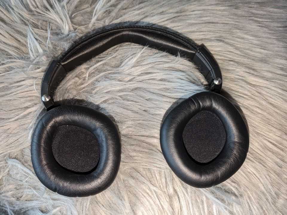 Sennheiser 550X-kuulokkeet