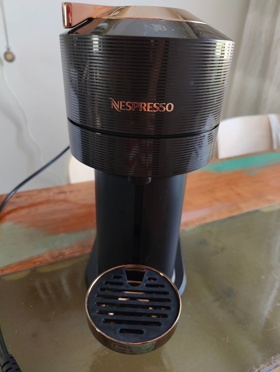 Nespresso Vertuo Next premium -kahvikone