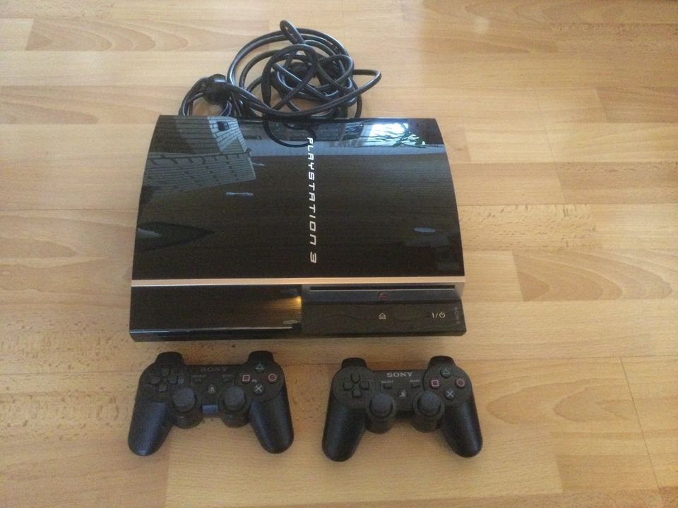 Playstation 3 pelikonsoli 80GB+2langatonta ohjainta