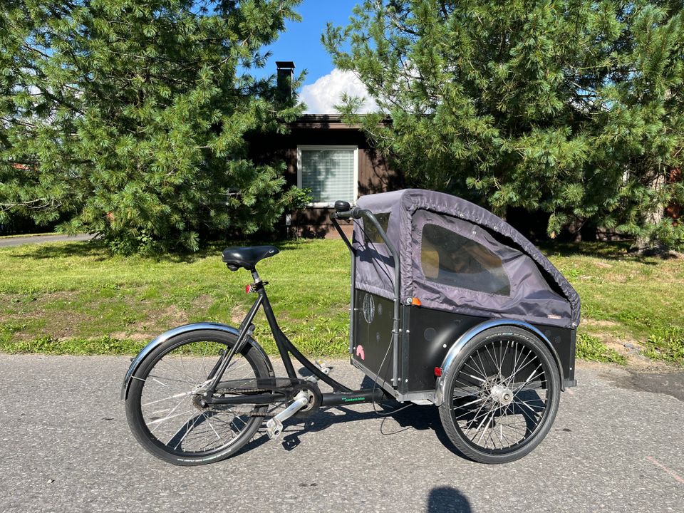 Myydään Christiania Bikes Light laatikkopyörä