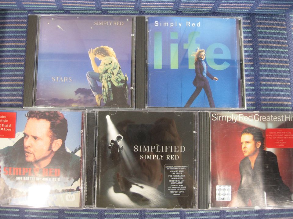 Simply Red, Phil Collins, Daryl Hall & John Oates, Maxwell