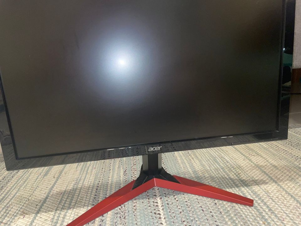 Pelinäyttö 165hz