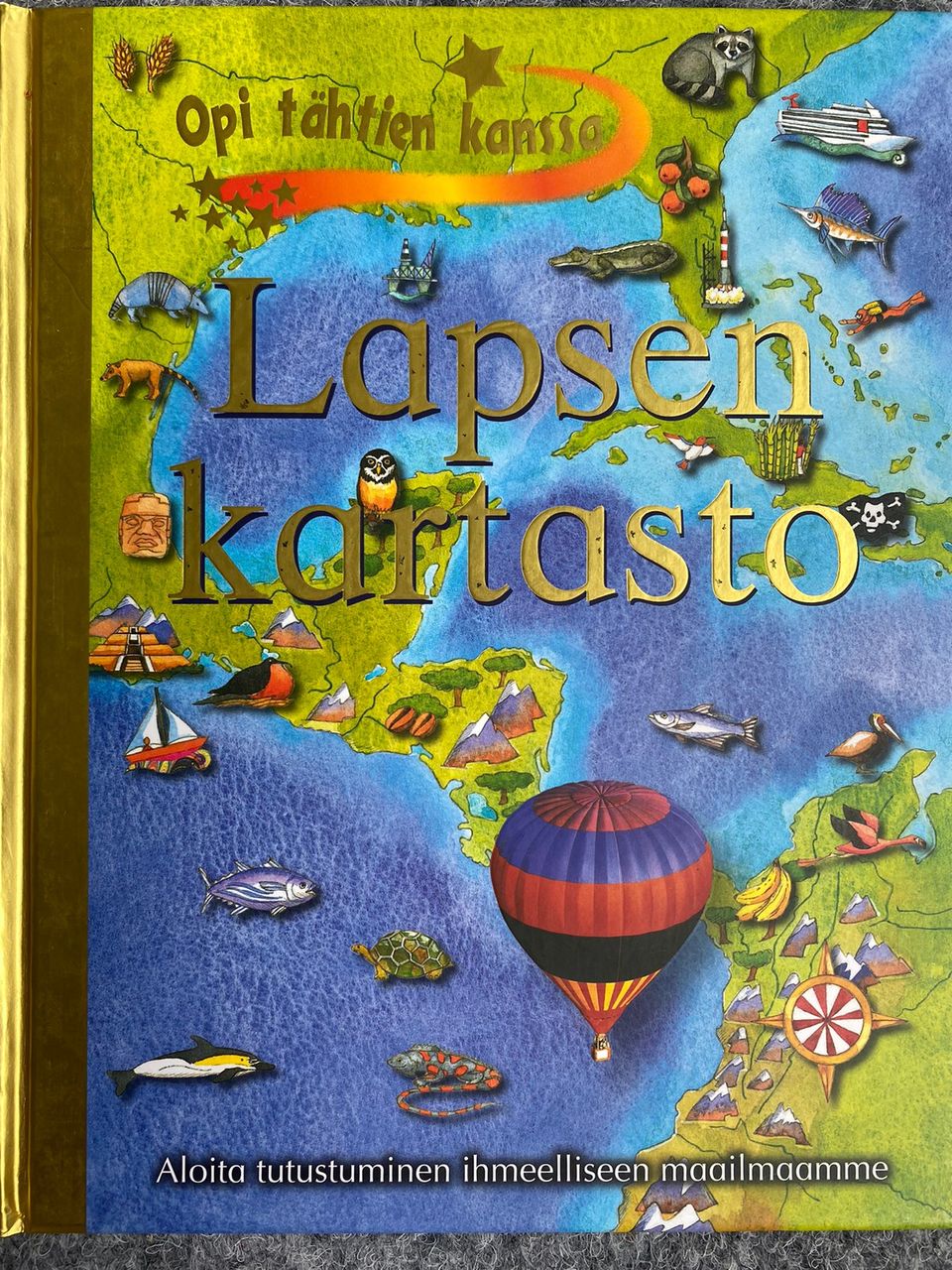 Lapsen kartasto -kirja. Ikäsuositus 5v.