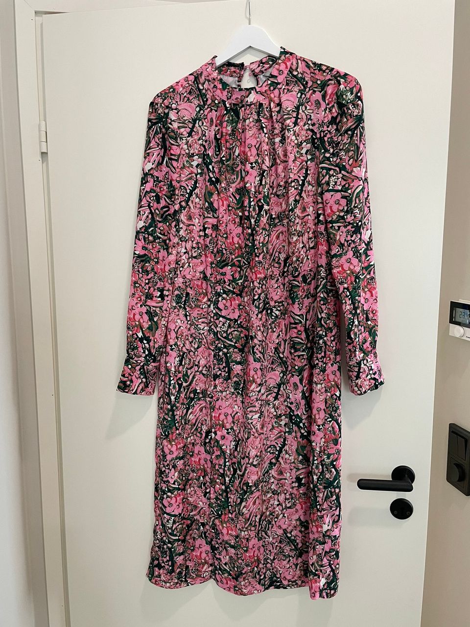 H&m mekko koko 38