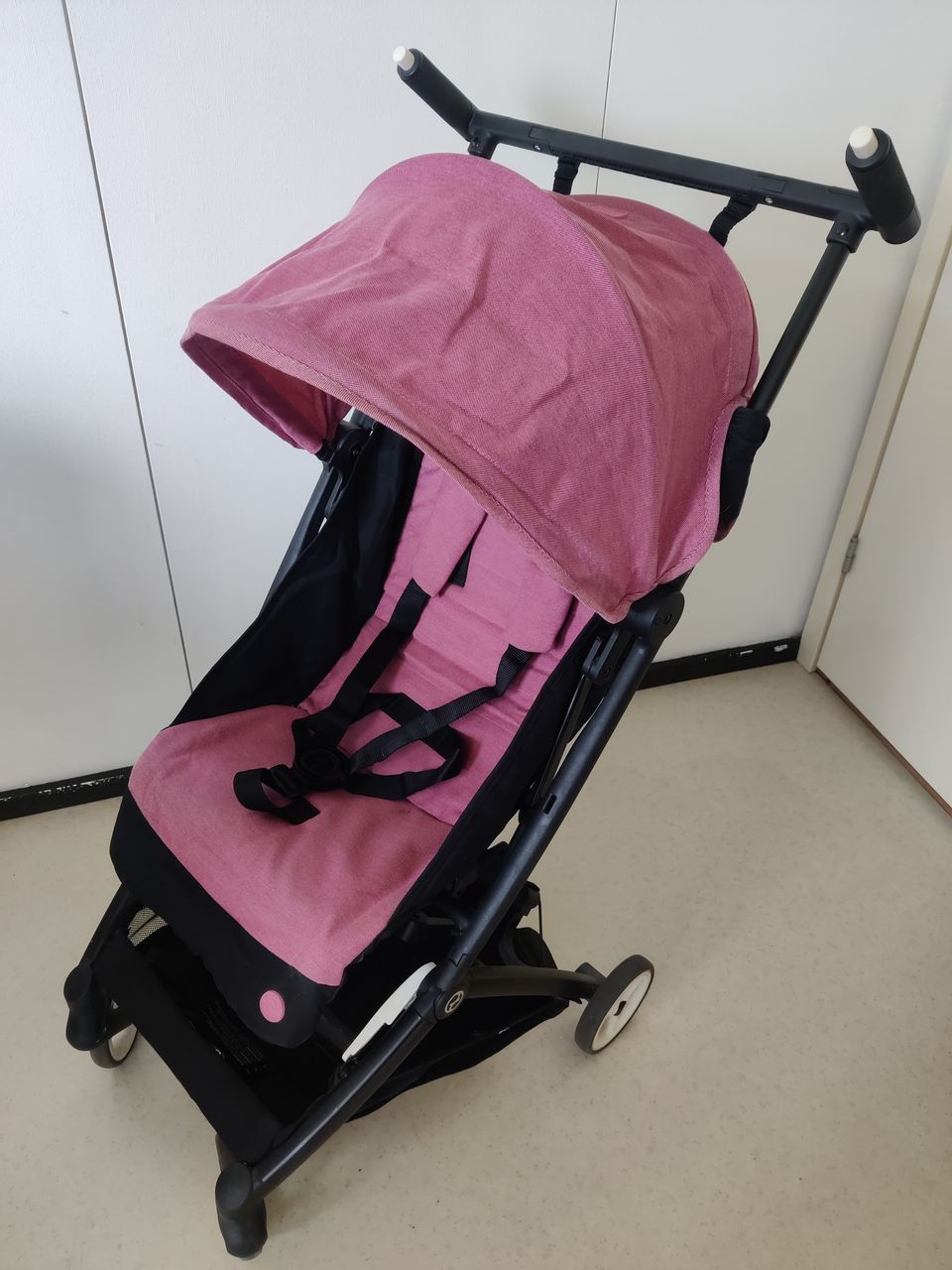 Cybex Libelle matkarattaat