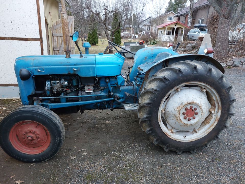 Fordson Dexta -58 traktori